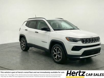 Used 2025 Jeep Compass Latitude