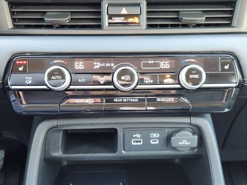 Used 2024 Honda Pilot EX-L image 22