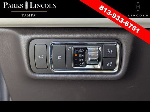 Certified 2023 Lincoln Aviator Black Label w/ Dynamic Handling Package image 23