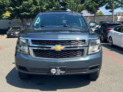 Used 2019 Chevrolet Suburban LT AWD/4WD image 4