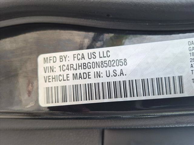 Used 2022 Jeep Grand Cherokee Limited AWD/4WD image 26