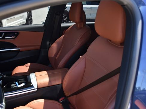 Used 2024 Mercedes-Benz C 300 C 300 image 27