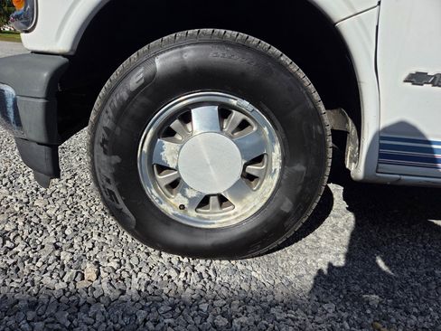 Used 1996 Chevrolet Express 1500 image 20