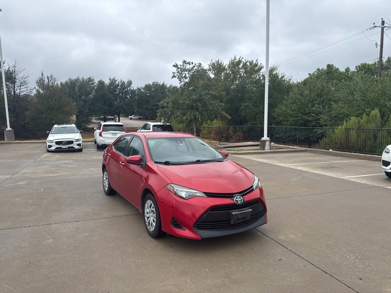 Used 2017 Toyota Corolla LE FWD image 5
