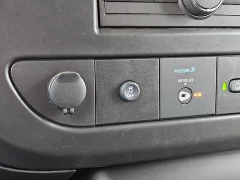New 2025 Chevrolet Express 3500 w/ Driver Convenience Package image 20
