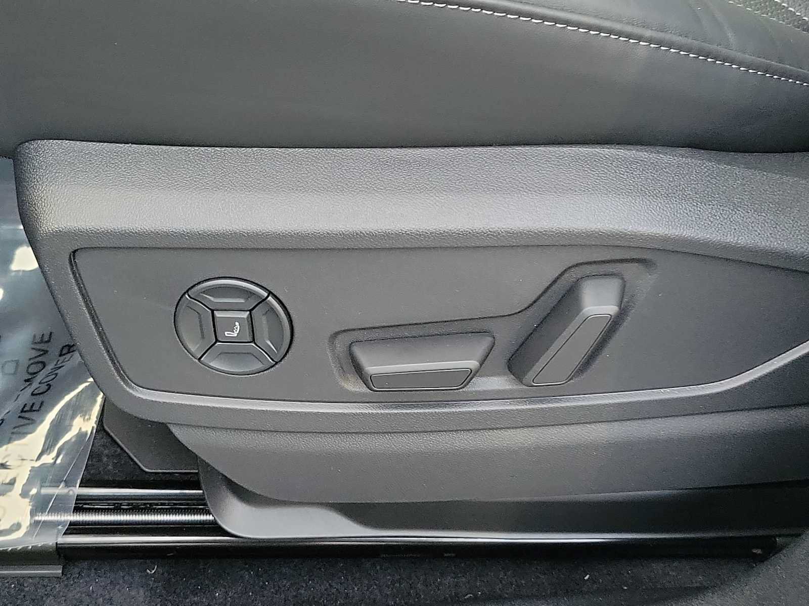 New 2026 Audi SQ5 Premium Plus AWD/4WD image 16