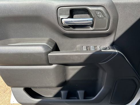 Used 2025 Chevrolet Silverado 1500 Custom Trail Boss w/ Turbomax Blackout Package image 13