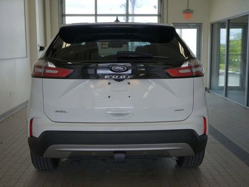Used 2022 Ford Edge SEL w/ Convenience Package AWD/4WD image 12