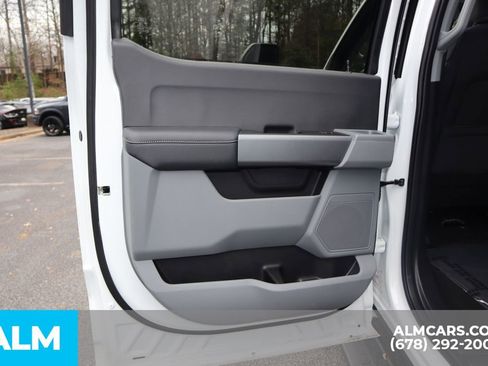 Used 2025 Ford F350 XLT image 19