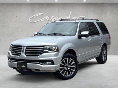 Used 2017 Lincoln Navigator Select
