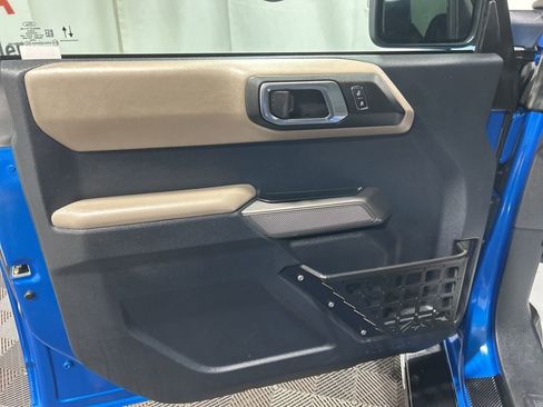 Used 2022 Ford Bronco Wildtrak image 23