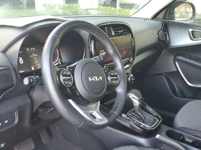 Used 2023 Kia Soul EX FWD image 21