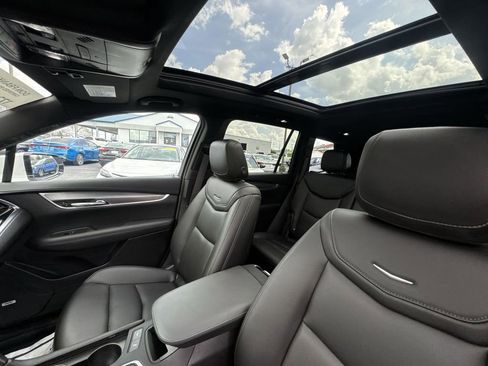 Used 2024 Cadillac XT6 Luxury w/ LPO, Floor Liner Package AWD/4WD image 22