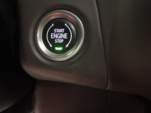 Used 2022 Chevrolet Tahoe LT image 22