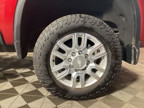 Used 2020 Chevrolet Silverado 2500 LTZ w/ LTZ Convenience Package AWD/4WD image 21