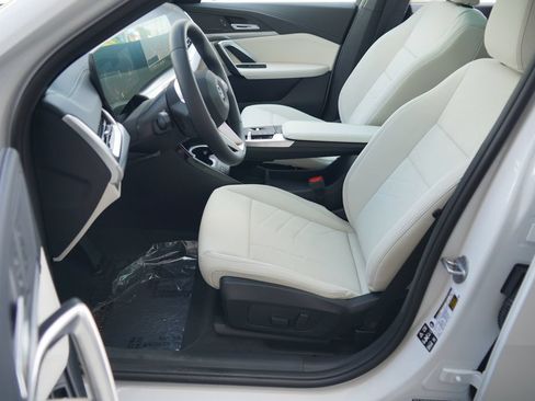 New 2027 BMW X2 xDrive28i AWD/4WD image 11