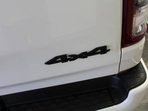 Used 2023 RAM 1500 Big Horn AWD/4WD image 30