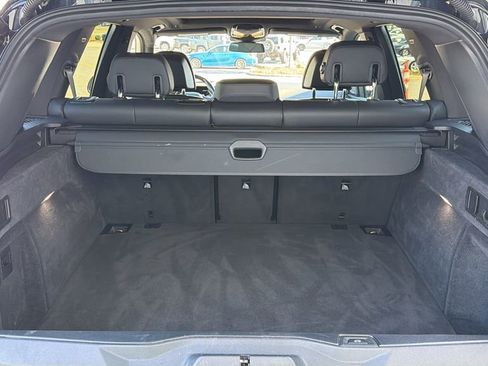 Used 2025 BMW X5 sDrive40i w/ Climate Comfort Package image 12