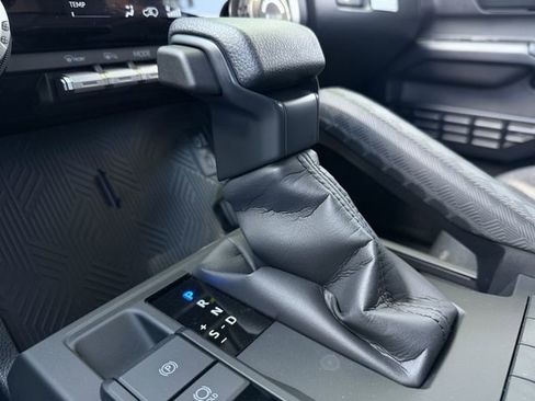 New 2026 Toyota 4Runner SR5 RWD image 19