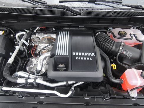 New 2026 Chevrolet Tahoe RST w/ RST Capability Package image 42