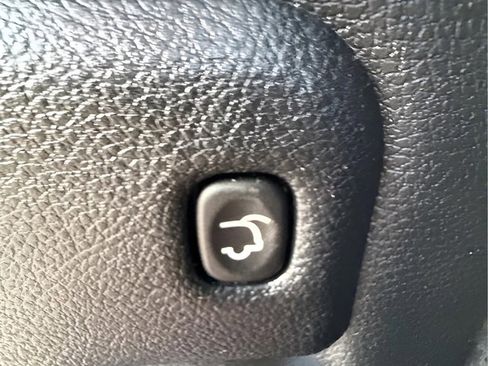 Used 2021 Dodge Durango GT image 16