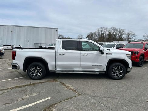 New 2026 GMC Sierra 1500 SLT w/ SLT Premium Package AWD/4WD image 2