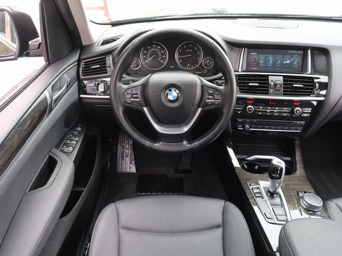 Used 2017 BMW X3 sDrive28i image 14