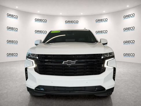 Used 2023 Chevrolet Suburban RST w/ Luxury Package RWD image 2