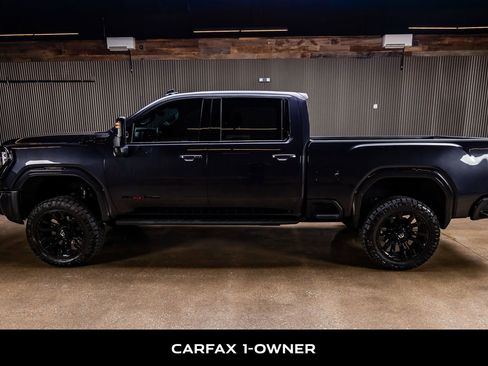 Used 2025 GMC Sierra 2500 AT4 w/ AT4 Premium Plus Package AWD/4WD image 5