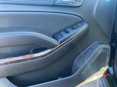 Used 2018 Chevrolet Tahoe LT image 13