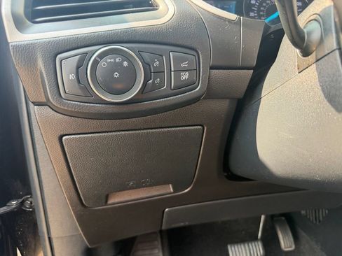 Used 2019 Ford Edge SEL w/ Equipment Group 201A AWD/4WD image 25