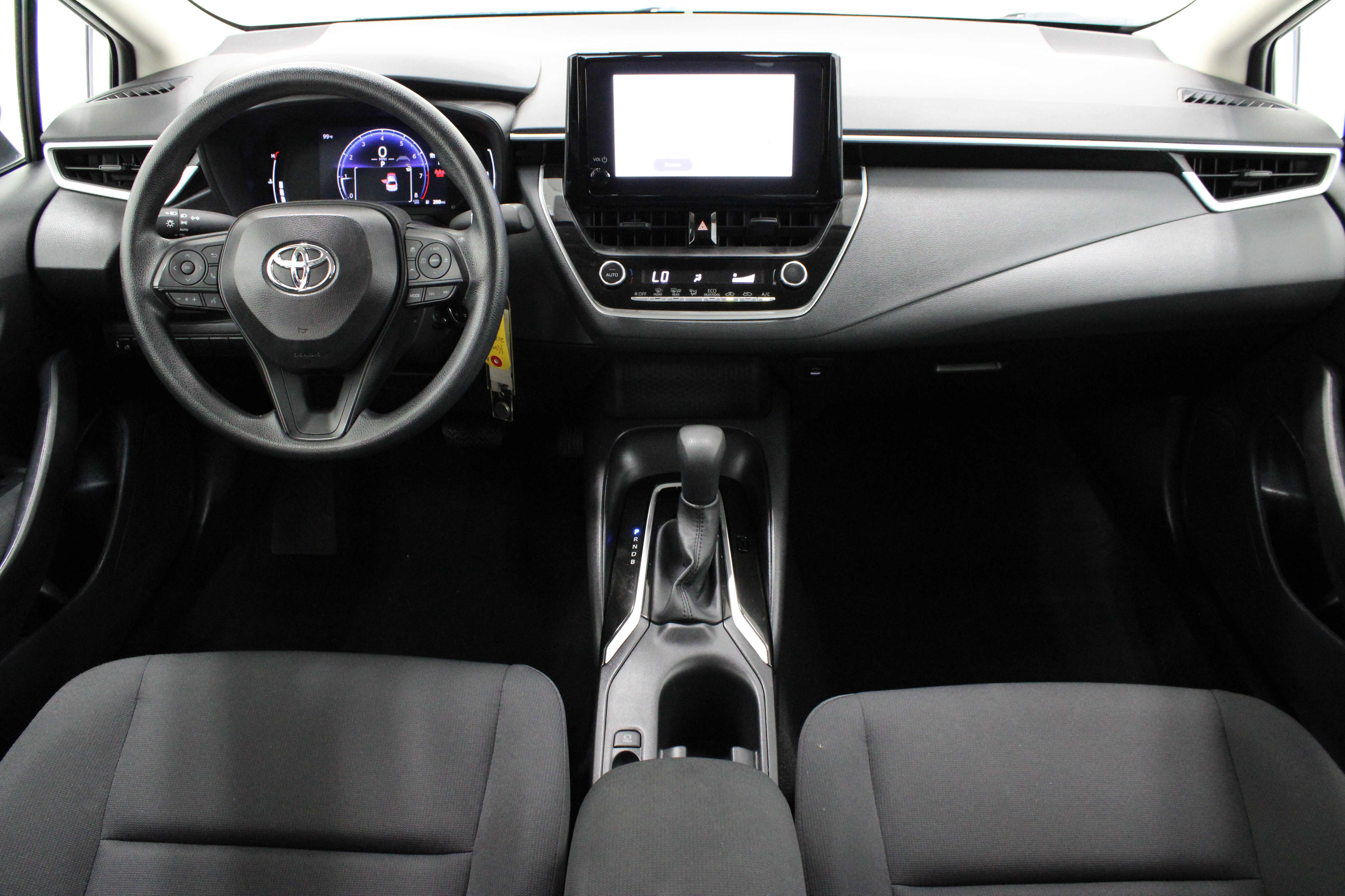Certified 2026 Toyota Corolla LE FWD image 27