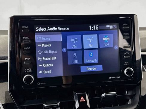 Used 2022 Toyota Corolla SE FWD image 35
