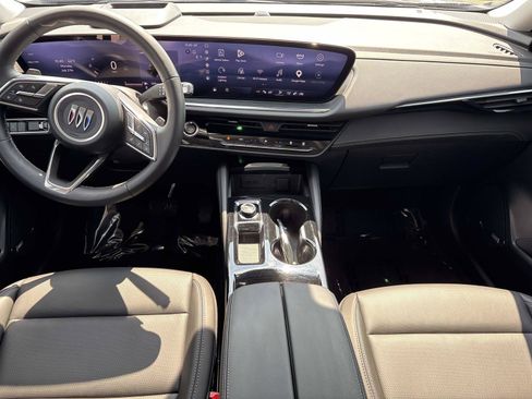 Used 2025 Buick Envision Preferred AWD/4WD image 29