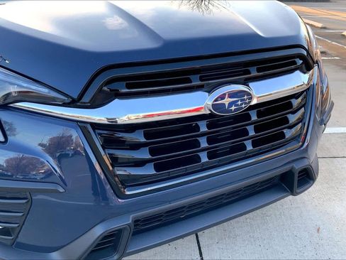 Used 2024 Subaru Ascent Limited image 29