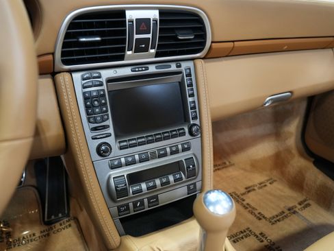 Used 2006 Porsche 911 Carrera 4S image 38