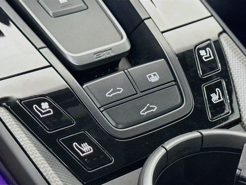 Certified 2025 Porsche 911 Carrera 4 GTS AWD/4WD image 21