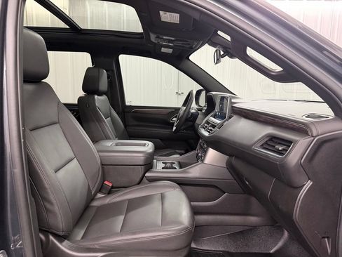 Used 2022 Chevrolet Tahoe Z71 w/ Luxury Package AWD/4WD image 51