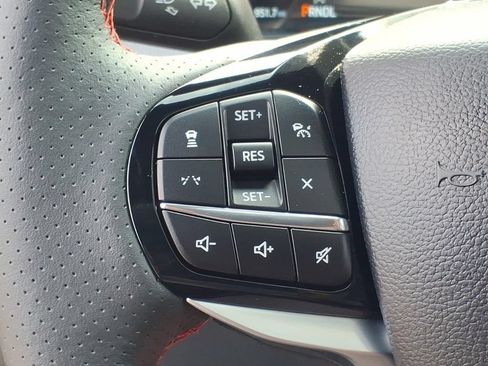Used 2026 Ford Explorer ST-Line w/ ST-Line Street Pack AWD/4WD image 12
