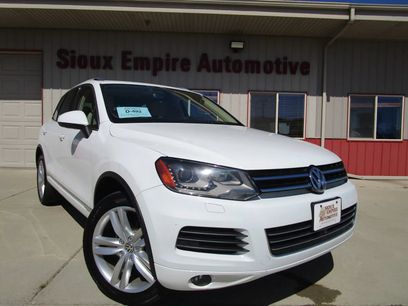 Used 2014 Volkswagen Touareg Executive