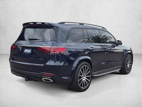 Used 2022 Mercedes-Benz GLS 580 4MATIC image 5