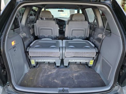 Used 2000 Toyota Sienna LE FWD image 21