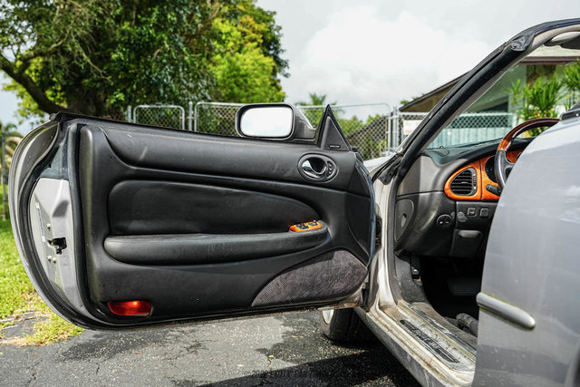 Used 2000 Jaguar XK8 Convertible RWD image 35