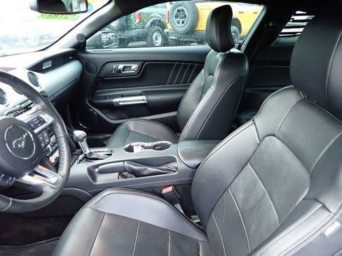 Used 2015 Ford Mustang GT Premium image 15