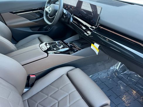 New 2026 BMW 530i w/ Premium Package RWD image 17