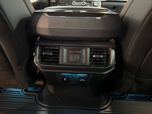 Used 2023 Ford F150 Tremor w/ Equipment Group 402A High image 17