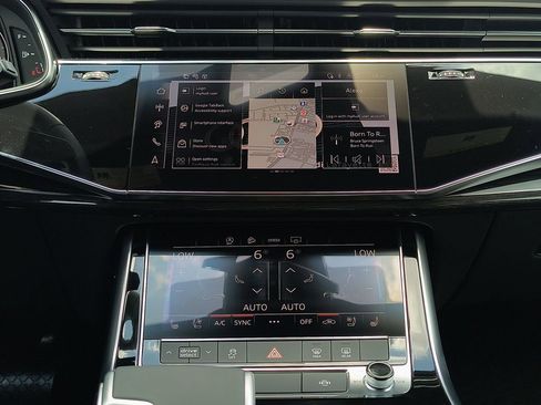New 2025 Audi Q8 Premium Plus image 9