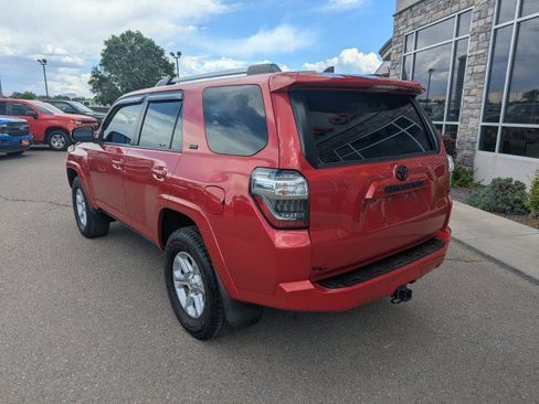 Used 2022 Toyota 4Runner SR5 AWD/4WD image 3