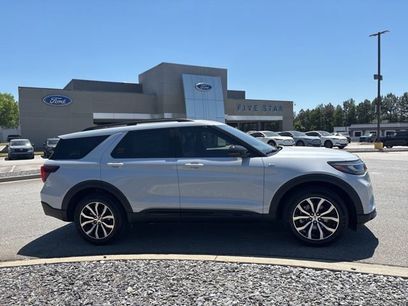 New 2026 Ford Explorer ST-Line