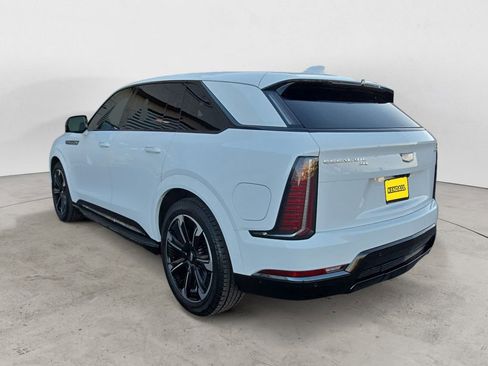 Used 2025 Cadillac Escalade IQ Sport 2 image 3